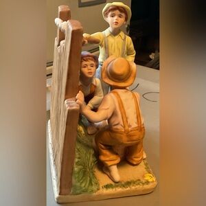Tom Sawyer figurine